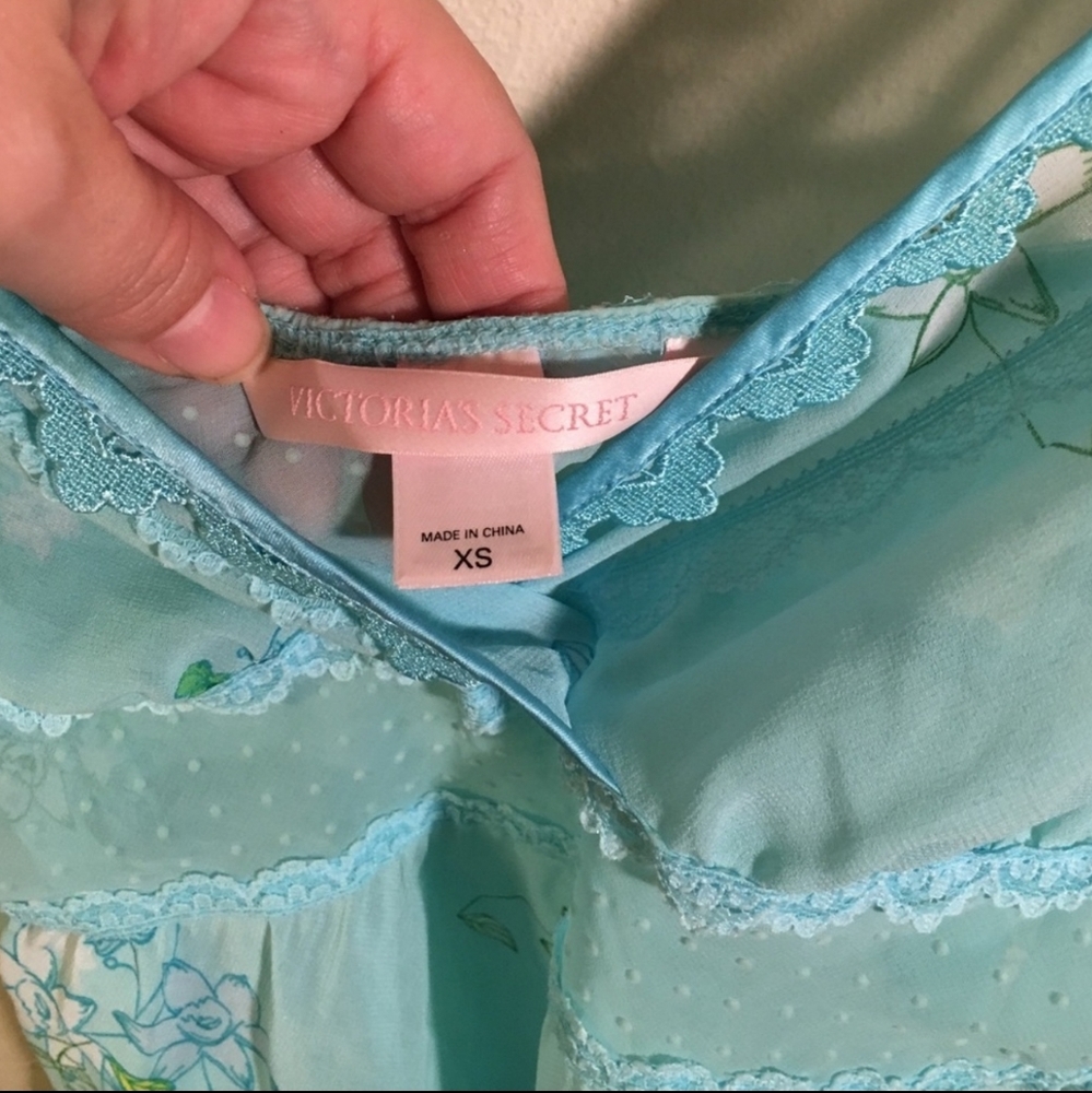 PRICE DROP! Small Victoria Secret Lingerie Top! 😍😍😍